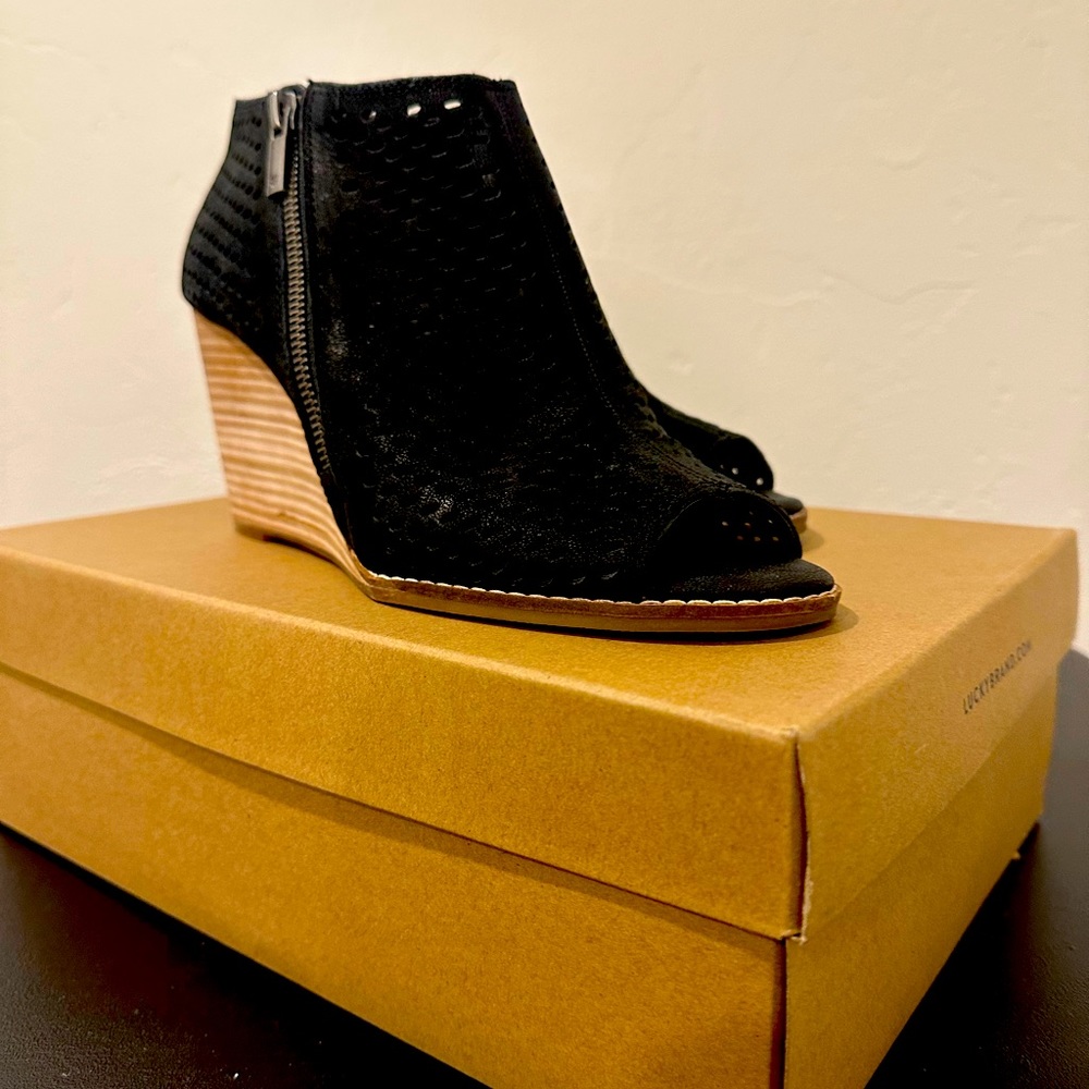 Open toe black - Picture 2 of 4